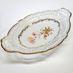 VINTAGE Schwarzenhammer Bavaria Porcelain Floral Lattice Edge Trinket Basket
